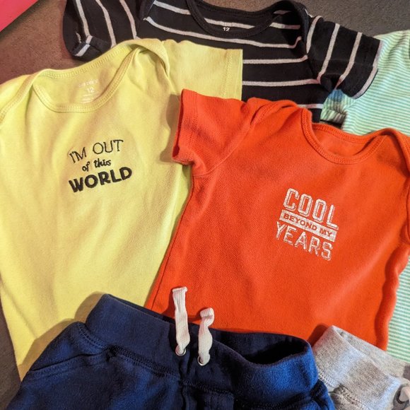 6 Piece Onesie & Shorts Knit Bundle - Picture 2 of 6